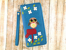 LAVISHY design & wholesale fun Eco-friendly vegan owl & flower applique wristlet wallets to gift shops, clothing & fashion accessories boutiques, book stores & specialty retailers