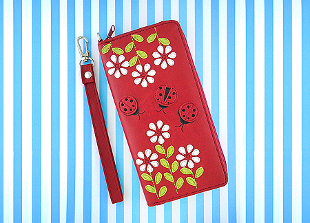 LAVISHY Adora collection wholesale ladybug & flower applique vegan large wristlet wallets to gift shop, clothing & fashion accessories boutique, book store in Canada, USA & worldwide since 2001.