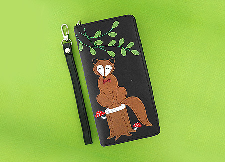 LAVISHY Adora collection wholesale smiley fox on tree stump applique vegan large wristlet wallets to gift shop, clothing & fashion accessories boutique, book store in Canada, USA & worldwide since 2001.