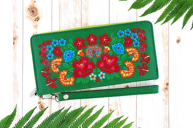 lavishy design & wholesale green color Mexican Flora Embroidered Vegan Wristlet Wallets