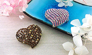 LAVISHY wholesale Eco-friendly love themed fashion brooches to gift shop, clothing & fashion accessories boutique, book store, souvenir shops in Canada, USA & worldwide since 2001.