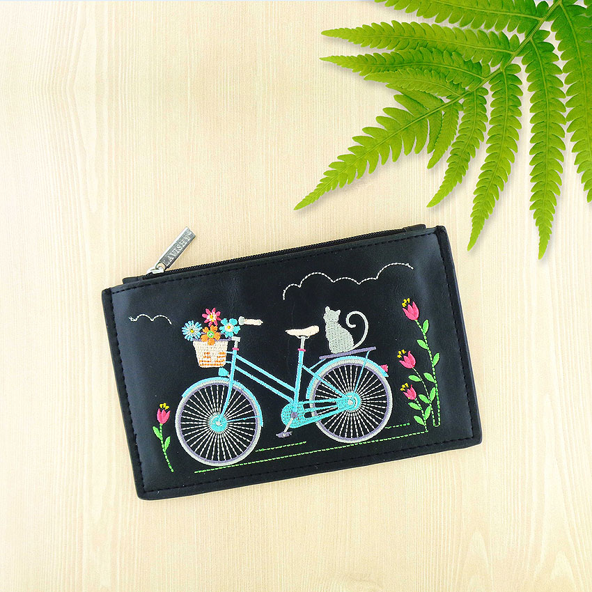 LAVISHY design & wholesale embroidered vegan flat pouches to gift shops, clothing & fashion accessories boutiques, book stores and speciality retailers in Canada, USA and worldwide.